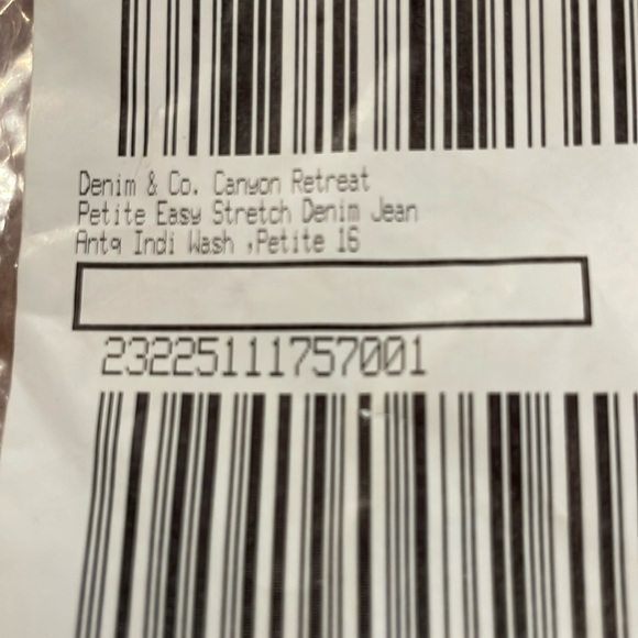 Denim & Co. Canyon Retreat Petite Easy Stretch Jeans Antique Indigo Wash… - Picture 2 of 6